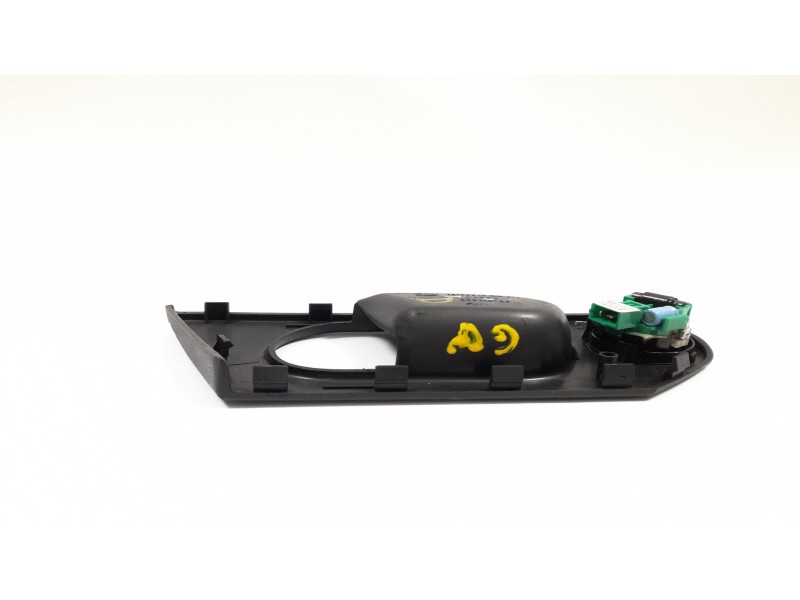 Recambio de molduras delanteras para opel meriva enjoy referencia OEM IAM 13123547 13123547RH 