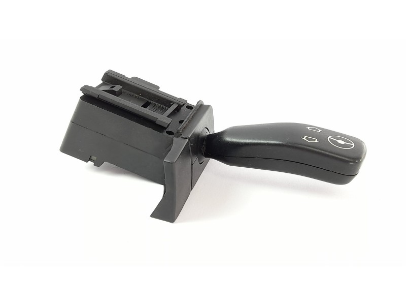 Recambio de mando volante para bmw x5 (e53) 3.0i referencia OEM IAM 8373901  