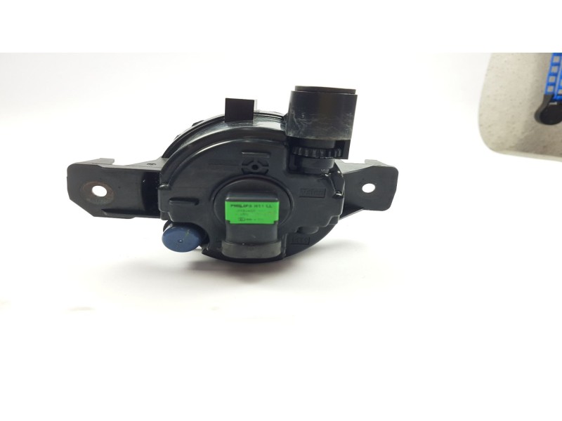 Recambio de faro antiniebla izquierdo para bmw serie 1 berlina (e81/e87) 120d referencia OEM IAM 63176924655  