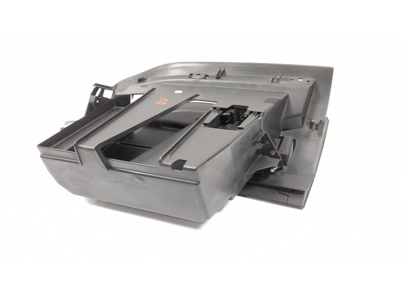 Recambio de guantera para ford focus lim. (cb8) trend referencia OEM IAM BM51A06044  