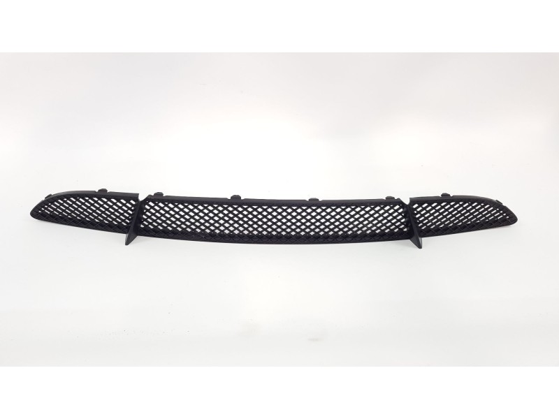 Recambio de rejilla paragolpes central para bmw serie 1 berlina (e81/e87) 120d referencia OEM IAM 51117118161  