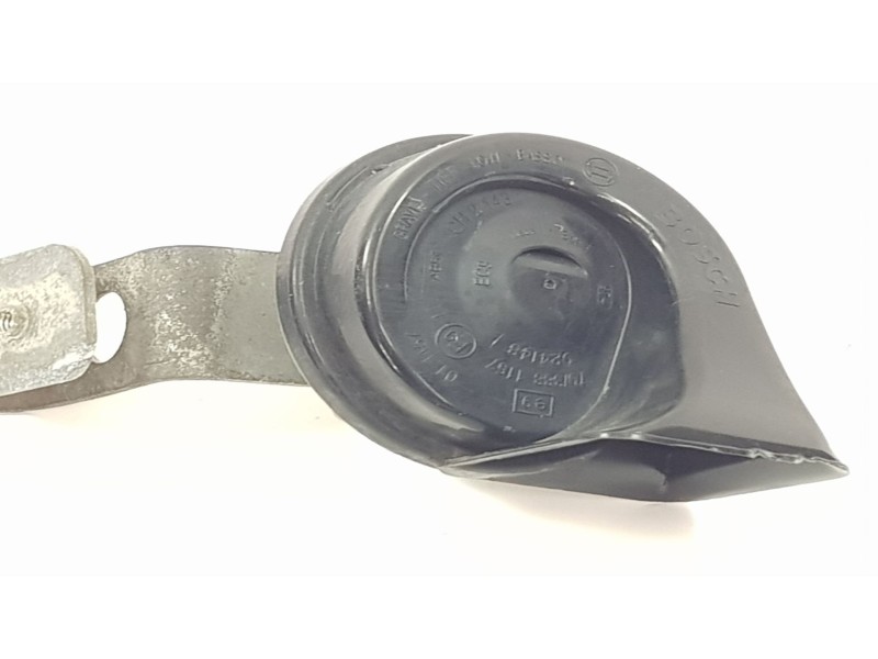 Recambio de claxon para bmw serie 1 berlina (e81/e87) 120d referencia OEM IAM 703881157  