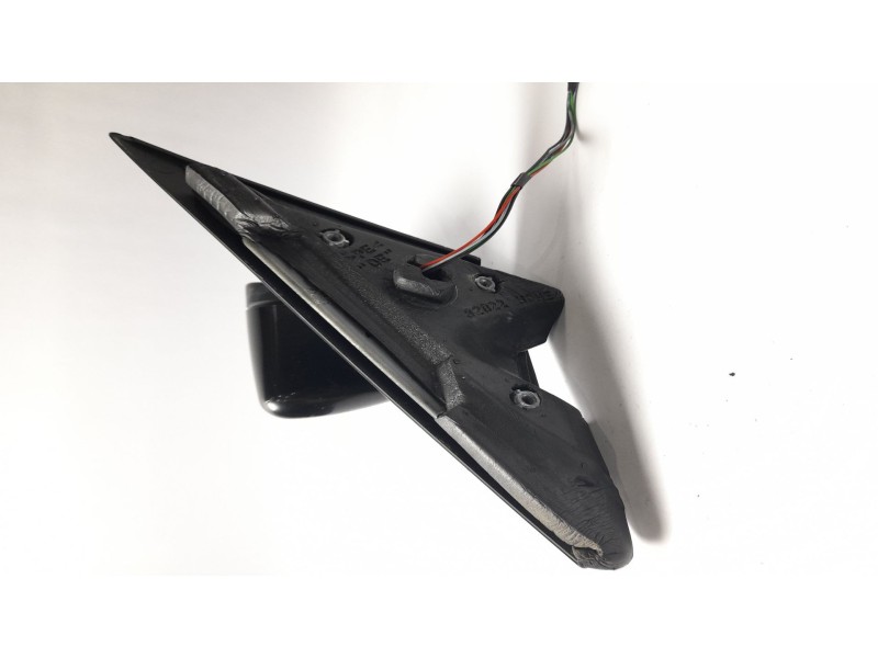 Recambio de retrovisor derecho para bmw serie 3 touring (e46) 320d referencia OEM IAM 1LLR42492  