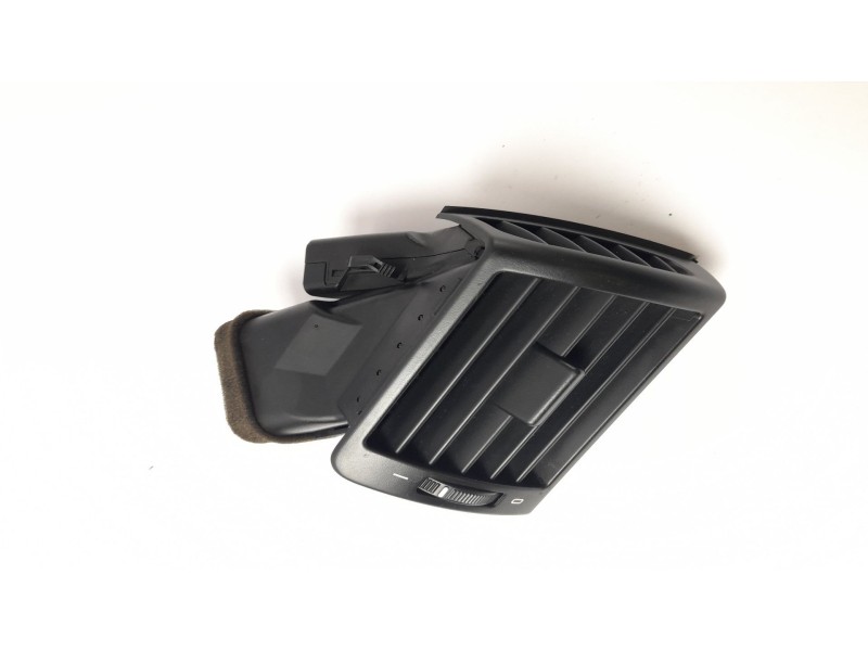 Recambio de rejilla del aire delantera derecha para bmw serie 3 touring (e46) 320d referencia OEM IAM 64228361898  