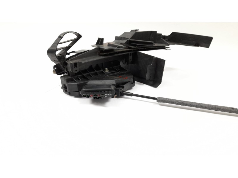 Recambio de cerradura puerta delantera derecha para ford focus lim. (cb8) trend referencia OEM IAM BM5AA21812BB  