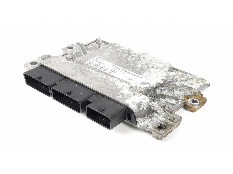Recambio de centralita motor uce para ford focus lim. (cb8) trend referencia OEM IAM BV6112A650  