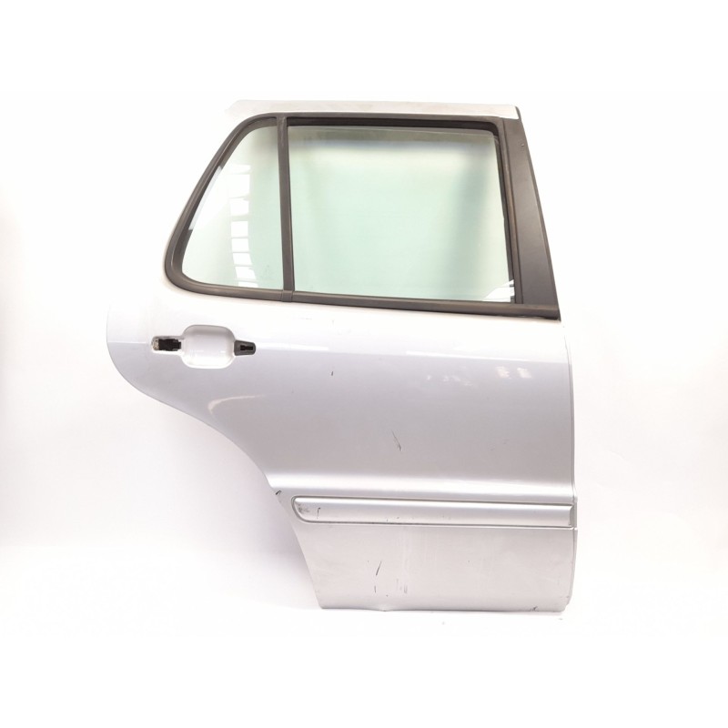 Recambio de puerta trasera derecha para mercedes-benz clase m (w163) 230 ml (163.136) referencia OEM IAM A1637301605  
