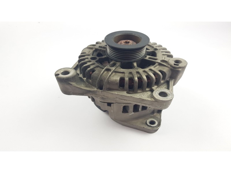 Recambio de alternador para bmw serie 1 berlina (e81/e87) 120d referencia OEM IAM 0986080580 12318517262 