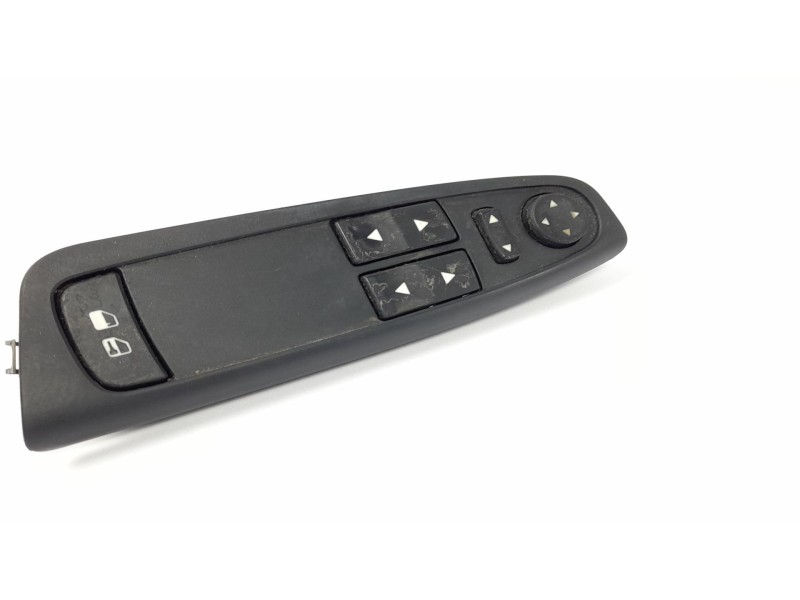 Recambio de mando elevalunas delantero izquierdo para fiat stilo (192) 1.6 16v dynamic referencia OEM IAM B569  