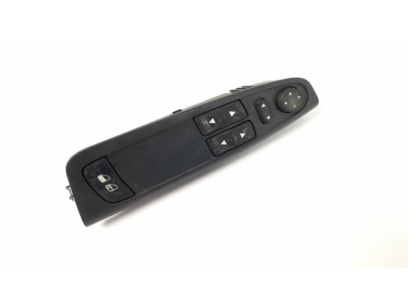 Recambio de mando elevalunas delantero izquierdo para fiat stilo (192) 1.6 16v dynamic referencia OEM IAM B569  