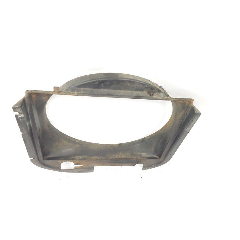 Recambio de calandra delantera de radiador para mercedes-benz mb100 furgón (kpa) 2.3 d referencia OEM IAM 6315050255  