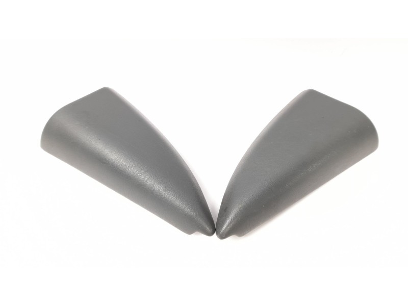 Recambio de molduras delanteras para mercedes-benz clase m (w163) 230 ml (163.136) referencia OEM IAM A1637250471  