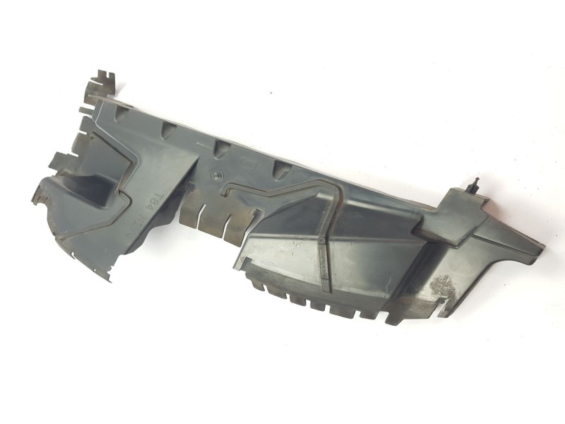 Recambio de moldura para peugeot 3008 1.6 hdi fap referencia OEM IAM 9683410780  