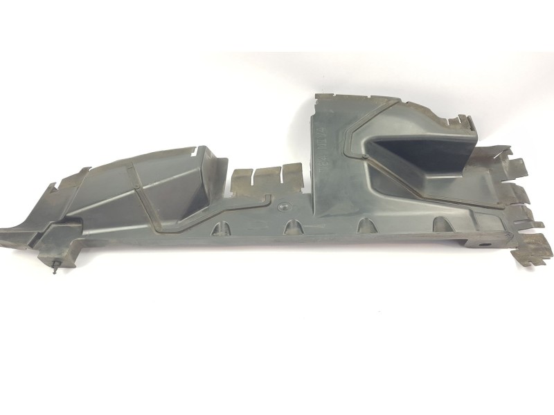 Recambio de moldura para peugeot 3008 1.6 hdi fap referencia OEM IAM 9683410780  