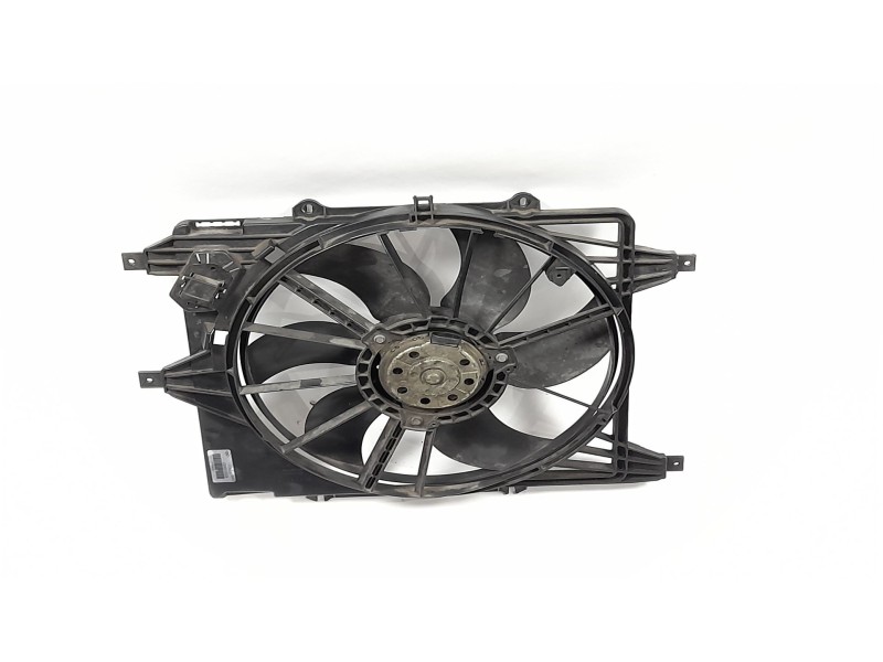 Recambio de electroventilador para nissan kubistar (x76) 1.5 dci referencia OEM IAM 8200103801  