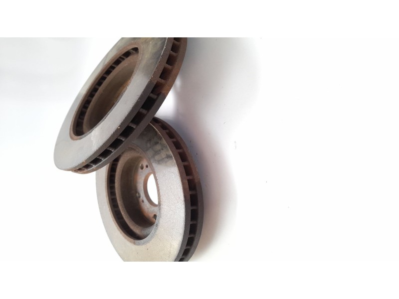 Recambio de disco freno delantero para honda cr-v (rd8) 2.2 ctdi referencia OEM IAM 45251SCAE50  