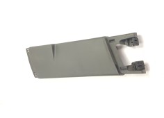 Recambio de molduras delanteras para peugeot 3008 1.6 hdi fap referencia OEM IAM 9683126677   2