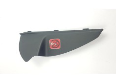 Recambio de moldura para peugeot 3008 1.6 hdi fap referencia OEM IAM 9685077277 823125  2