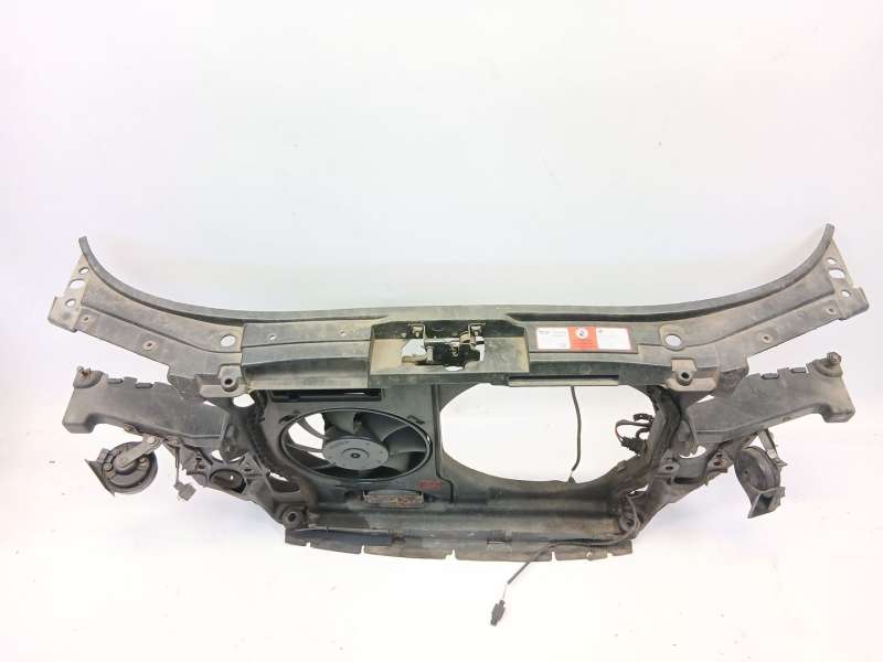 PANEL FRONTAL 