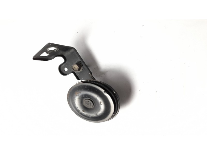 Recambio de claxon para honda cr-v (rd8) 2.2 ctdi referencia OEM IAM UCL202  
