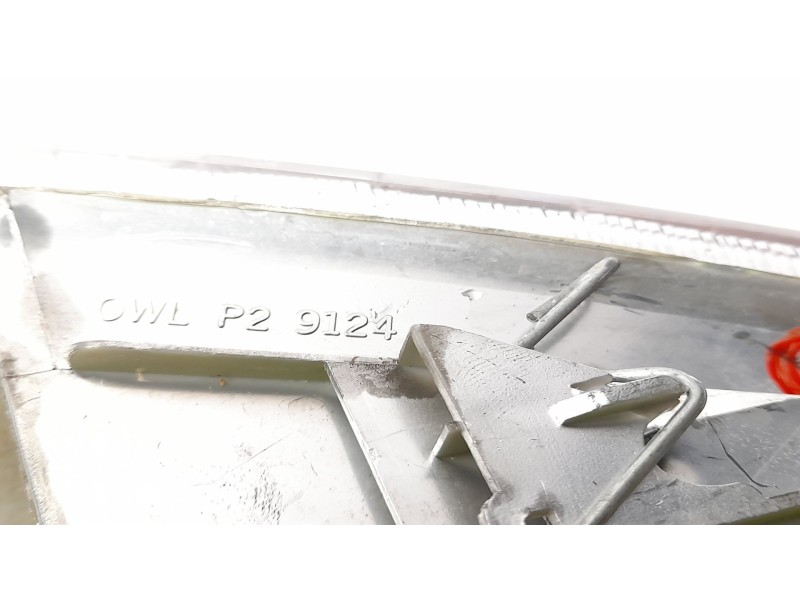 Recambio de piloto delantero derecho para peugeot 205 berlina 1.8 d referencia OEM IAM P29124D  