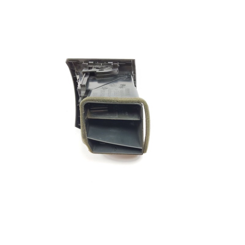 Recambio de rejilla del aire delantera izquierdo para bmw serie 1 berlina (e81/e87) 120d referencia OEM IAM 51607059187  