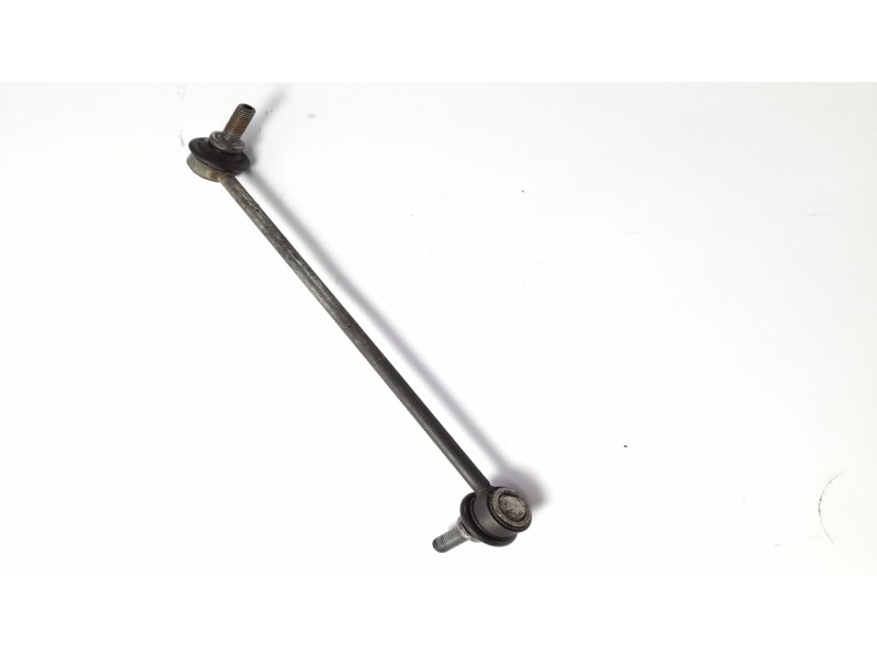 Recambio de tirante delantero izquierdo para renault scenic ii 1.5 dci diesel referencia OEM IAM 016060022012  