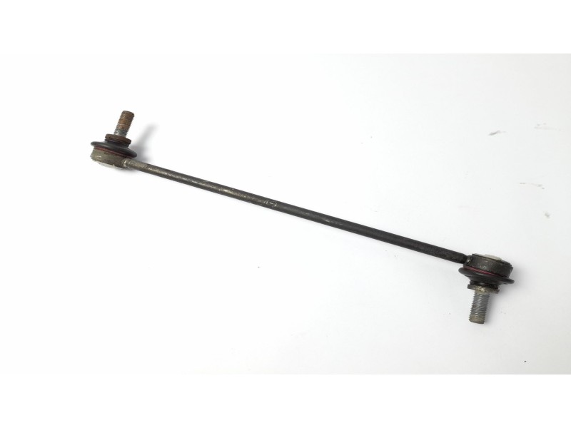 Recambio de tirante delantero derecho para renault scenic ii 1.5 dci diesel referencia OEM IAM 016060022012  