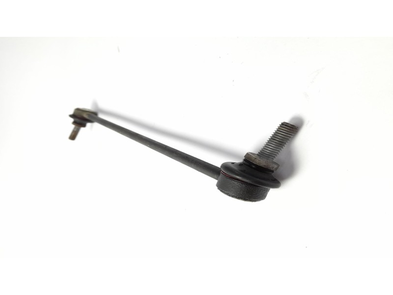 Recambio de tirante delantero derecho para renault scenic ii 1.5 dci diesel referencia OEM IAM 016060022012  