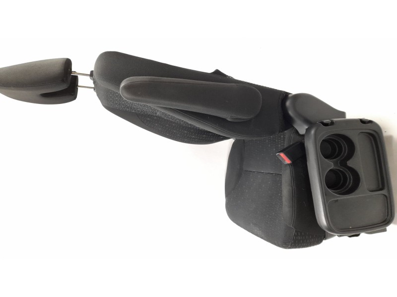 Recambio de asiento delantero derecho para honda cr-v (rd8) 2.2 ctdi referencia OEM IAM   