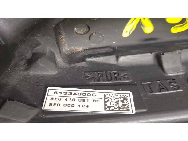 Recambio de volante para audi a4 avant (8e) 1.9 tdi referencia OEM IAM 8E0419091BF 61334000C 