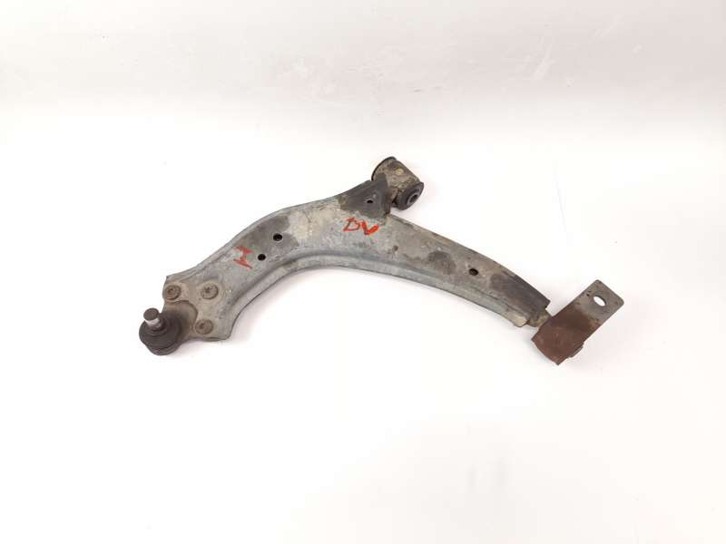 BRAZO SUSPENSION INFERIOR DELANTERO IZQUIERDO 