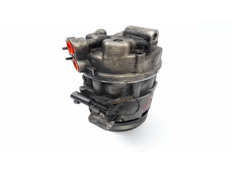 Recambio de compresor aire acondicionado para bmw serie 3 touring (e46) 320d referencia OEM IAM 64526905643  