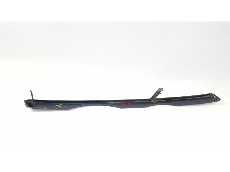 Recambio de soporte faro izquierdo para bmw x5 (e53) 3.0i referencia OEM IAM 51138402647  