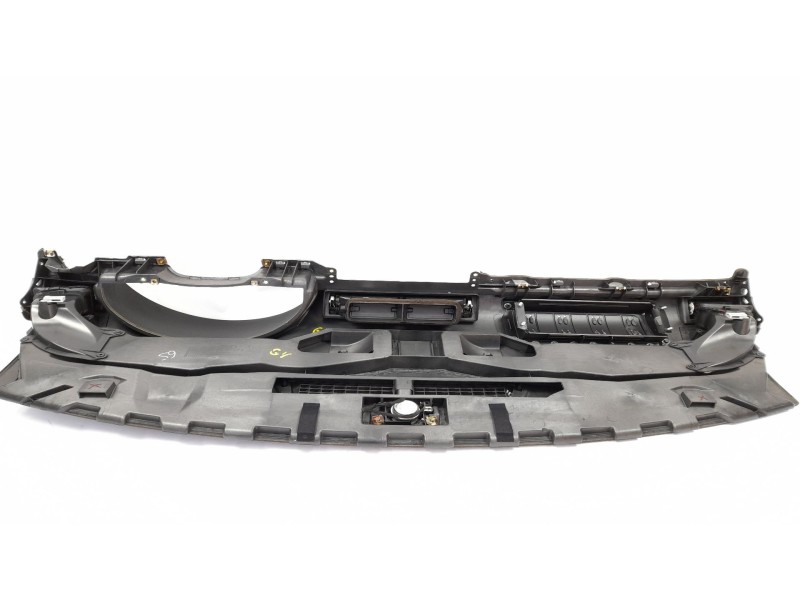 Recambio de salpicadero para audi a4 avant (8e) 1.9 tdi referencia OEM IAM 8E1857067  