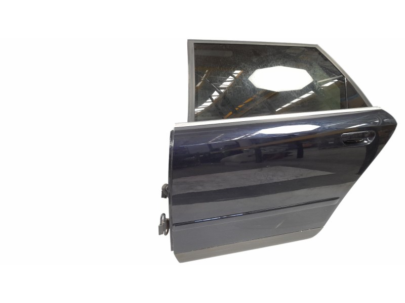 Recambio de puerta trasera izquierda para audi a4 avant (8e) 1.9 tdi referencia OEM IAM   