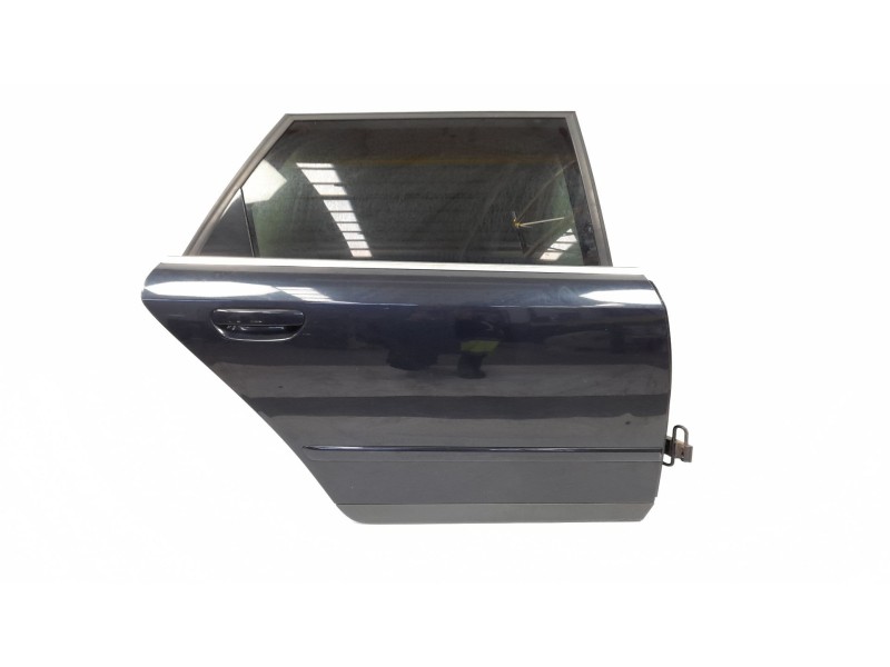 Recambio de puerta trasera derecha para audi a4 avant (8e) 1.9 tdi referencia OEM IAM   