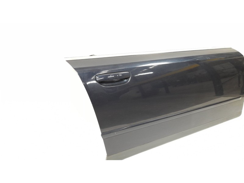 Recambio de puerta delantera derecha para audi a4 avant (8e) 1.9 tdi referencia OEM IAM 8E0831052  