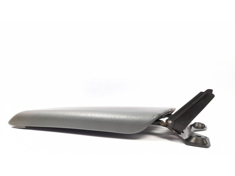 Recambio de apoyabrazos central para mercedes-benz clase m (w163) 230 ml (163.136) referencia OEM IAM A1635842017  