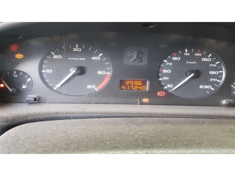 peugeot 406 berlina (8b) del año 1998