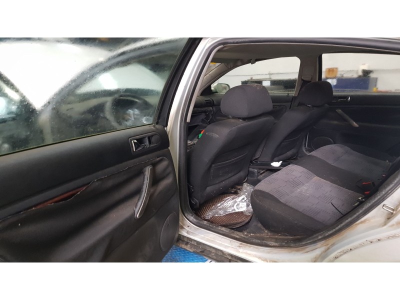 volkswagen passat berlina (3b2) del año 1996