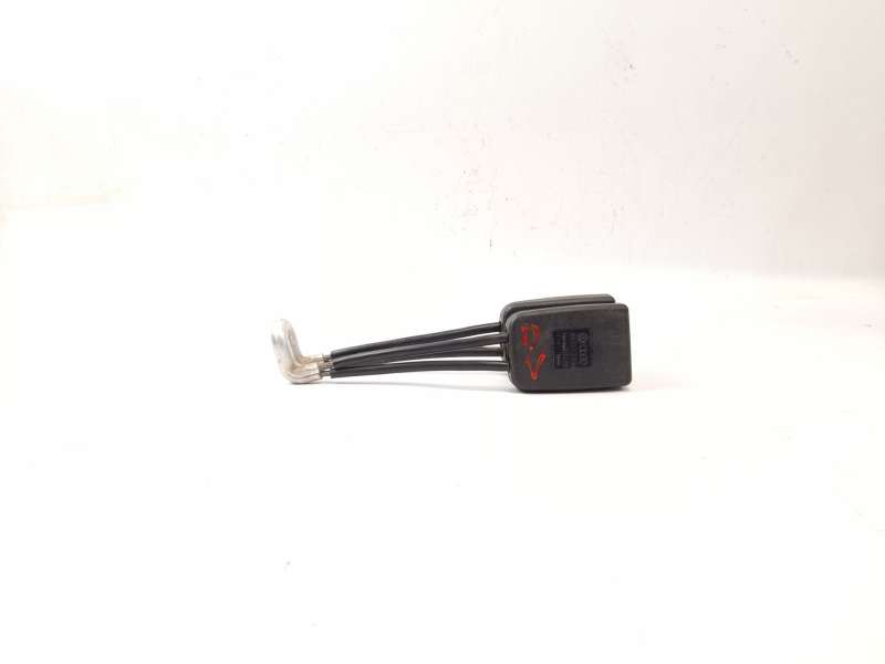 ENGANCHE CINTURON SEGURIDAD TRASERO DERECHO 867857739 