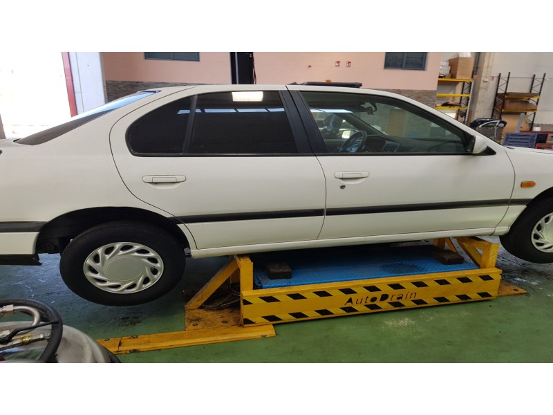 nissan primera berl./familiar (p10/w10) del año 1990