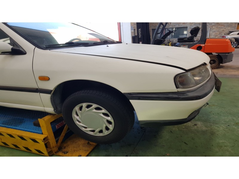 nissan primera berl./familiar (p10/w10) del año 1990
