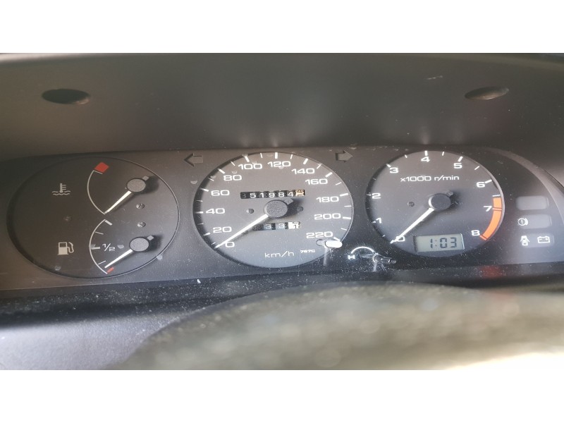 nissan primera berl./familiar (p10/w10) del año 1990