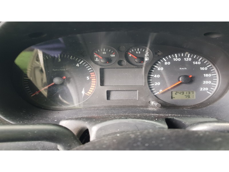 seat cordoba fastback (6k2) del año 1999