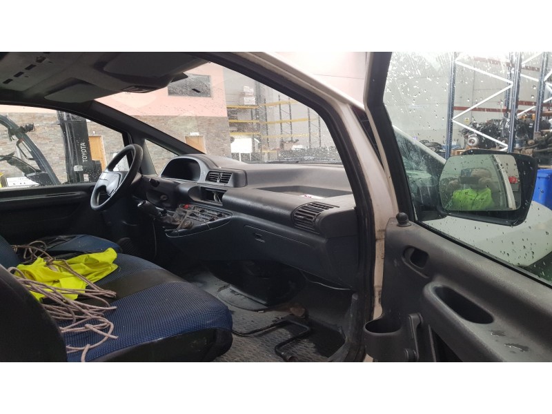 peugeot expert furgón (222) del año 1996