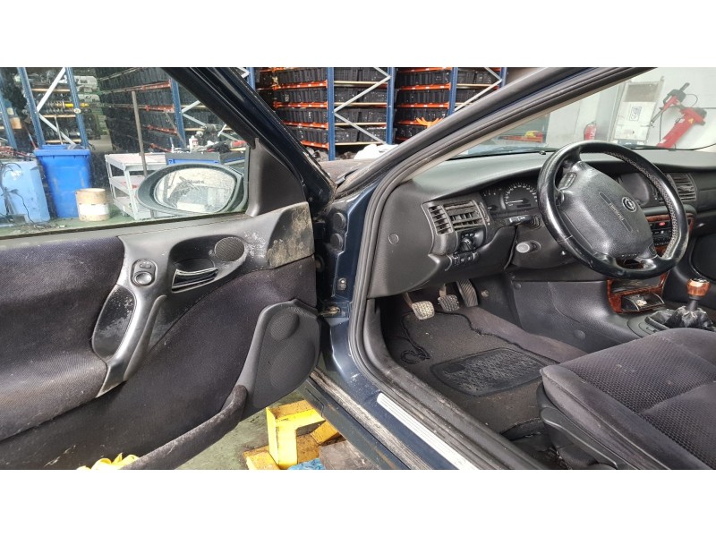 opel vectra b fastback (38_) del año 1997