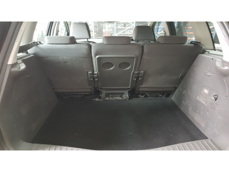 ford focus c-max del año 2003