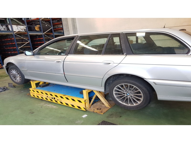 bmw serie 5 berlina (e39) del año 1998